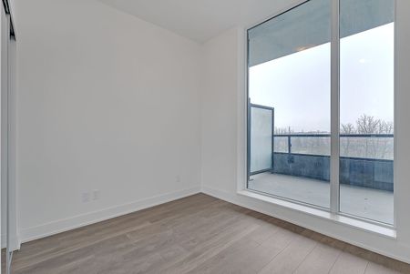 For Lease - 2485 Taunton Road Unit# 329, Oakville, Ontario - Photo 3