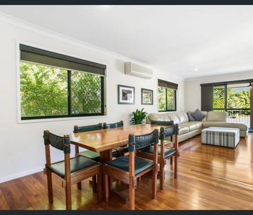 Cozy 4 Bedroom Self-Contained Upstairs Unit – $1150 per week - Photo 1