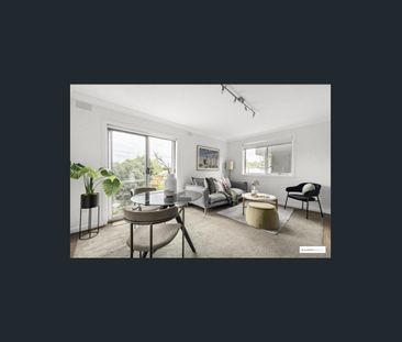 Perfectly positioned one bedroom apartment - Photo 2