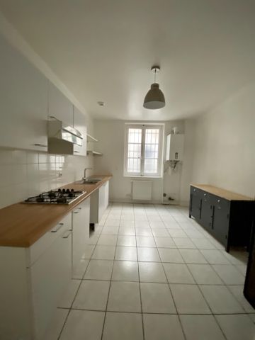 TRIANGLE D'OR - T3 132m² CALME LUMINEUX - Photo 3