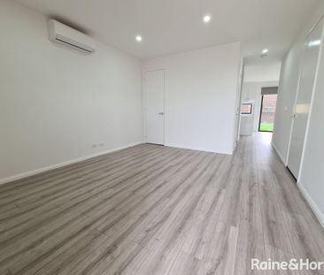 Modern Townhouse with central location - Photo 5