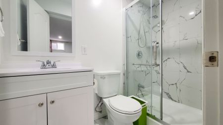 For Lease - 1 Claircrest Road, Markham, Ontario - Photo 2