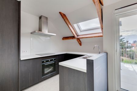 Stijlvol 2 slaapkamer appartement in groene parkomgeving - Photo 3