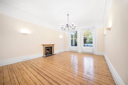 Courtfield Gardens, Earls Court, SW5 flat to rent - Photo 2