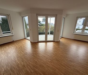 Moderne, helle 3-ZKB-Erdgeschosswohnung mit 2 Terrassen in ruhiger ... - Photo 4