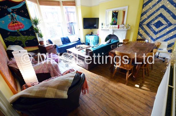 8 Bedroom Mid Terraced House for rent in Regent Park Terrace - Photo 1