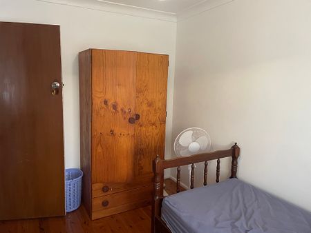 3-bedroom shared house, Grafton st - Photo 4