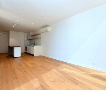 1403/677 La Trobe Street - Photo 1