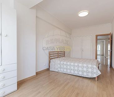 Apartment T3 in Almada, Cova da Piedade, Pragal e Cacilhas, Almada - Photo 5