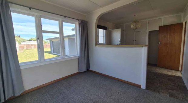 Convenient Keiss Street Living - Photo 1