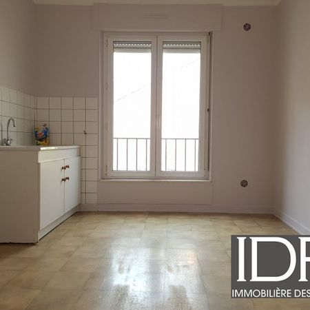 F2 centre ville - Photo 3