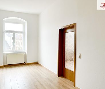 Großzügige 4-Raum-Wohnung im Zentrum von Freiberg - Photo 1