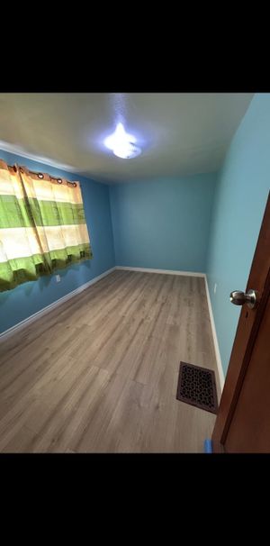 For Lease - 57 Craydon Avenue Unit# Room, Toronto, Ontario - Photo 1