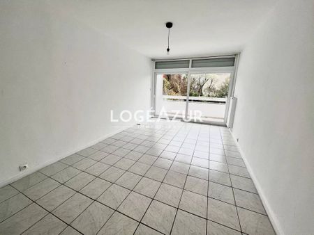 Location AppartementAntibes - Photo 2