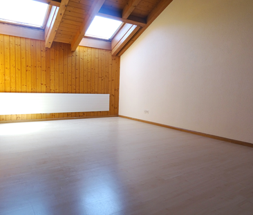 HEIMELIGE DACHWOHNUNG IM HERZEN VON BÜSSERACH - Photo 3