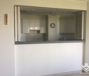 STUNNING VIEWS FROM THIS GORGEOUS TWO BEDROOM MODERN APARTMENT - Photo 2