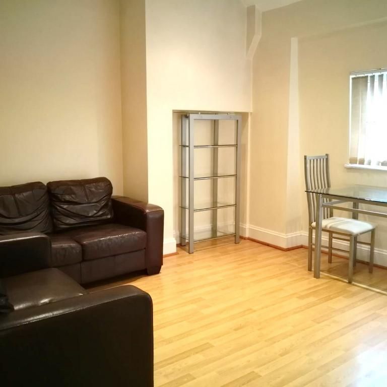 1 bedroom flat to rent - Photo 1