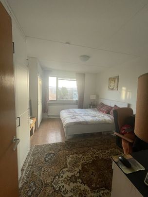 Gösta Berlings gata, Hisings Backa - Photo 1