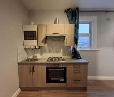 1 bedroom apartment to rent - Photo 6