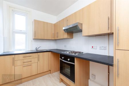 1 bed flat to rent in Baldslow Road, Hastings, TN34 - Photo 3