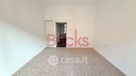 Quadrilocale in Affitto in Via Giuseppe Meda 37 a Milano - Photo 4
