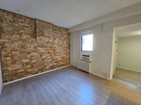 For Lease - 72 Wellesley Street Unit# 105, Toronto, Ontario - Photo 3