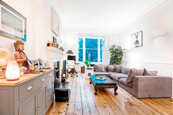 Cornwall Gardens, SW7 - Photo 1