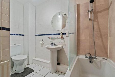 Apt 19 South Studios, 85 Tates Avenue, Belfast, BT9 7BS - Photo 5