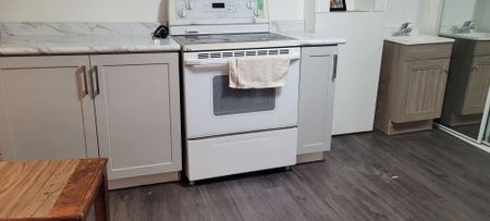 For Lease - 9474 Sheppard Avenue, Toronto, Ontario - Photo 3