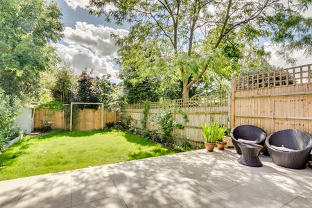 Dora Road, SW19, London - Photo 5