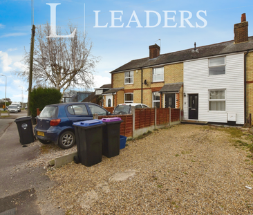 1 bedroom in a house share to rent - Photo 4