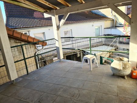 Location Appartement 2 pièces 32m² LE CREUSOT 71200 - Photo 4