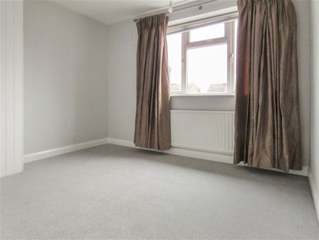 Glemsford Drive, Harpenden, AL5 5RB - Photo 3