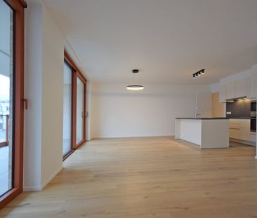 MODERN APPARTEMENT MET UITSTEKENDE LIGGING TE HUUR - Foto 5