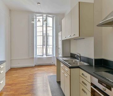 Lyon 2 - Ainay - Appartement bourgeois de 175,45 m² - Garage double - 3 Chambres - Photo 4