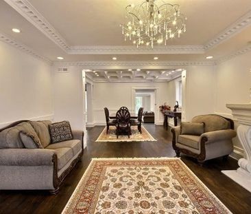 For Lease - 173 Lawrence Avenue, Toronto, Ontario - Photo 1