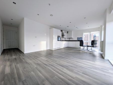 2 bedroom flat to rent - Photo 4