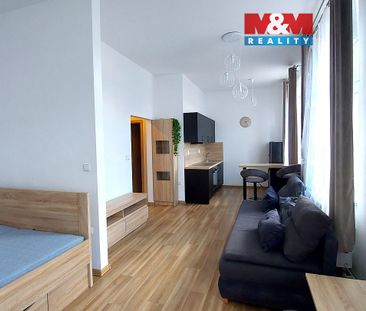 Pronájem bytu 2+kk 35 m² - Fotografie 2