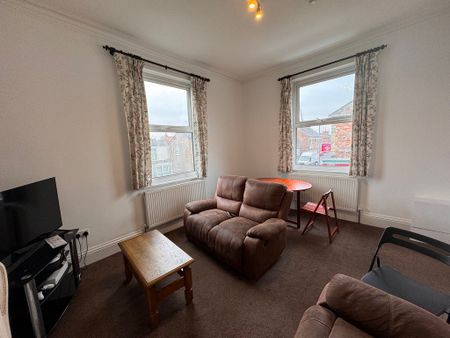 Heslington Road, York - P10888 - Photo 2