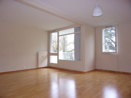 Location Appartement 4 pièces 70m² VERNON 27200 - Photo 2