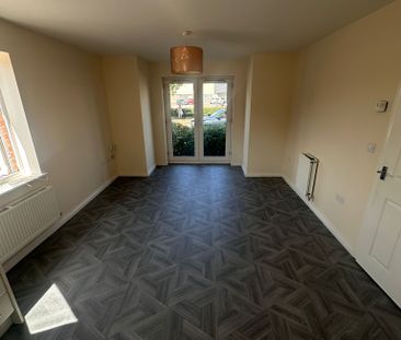 2 bedroom flat on Signalman Court, CV21 1FR area - Photo 2