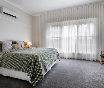 Elegant family living in prestigious East Bendigo locale. - Photo 5