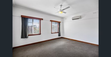 Comfortable Living in a Superb Location - Photo 4