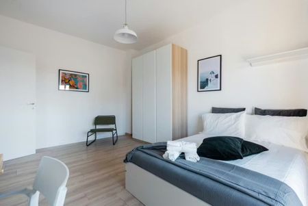 Via Privata Mauro Rota, Milan, Lombardy 20125 - Photo 5