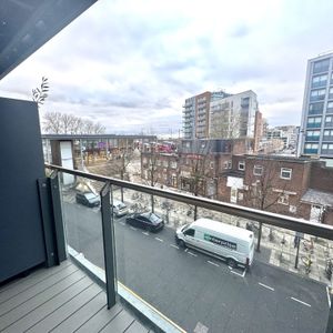 Vantage Building, Greater London, UB3 - Photo 3