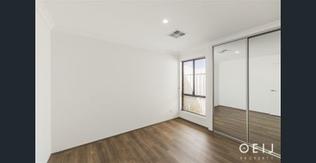 BRAND NEW - NEVER BEEN LIVED IN - Photo 2