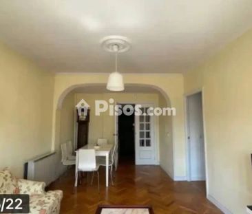 Piso en alquiler en Zona Praza de Barcelos - Photo 2