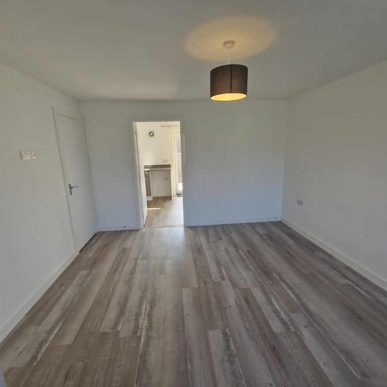 3 bedroom house to rent - Photo 1
