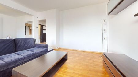 Przecław, 6pok., 2 piwnice, balkon - Photo 3