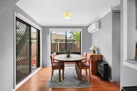 Well presented 3 bedroom home - Photo 4